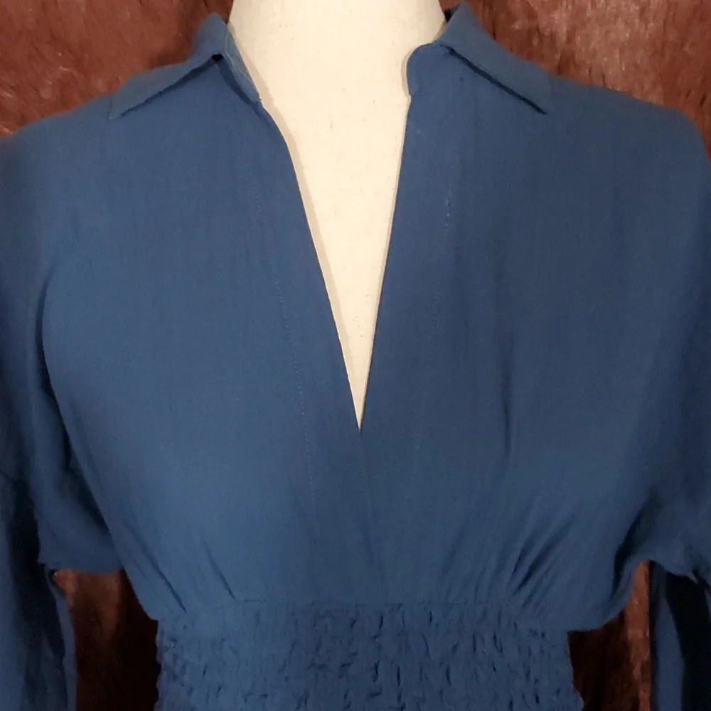 ⭐️Blue Mini Dress!⭐️ - Picture 3 of 6